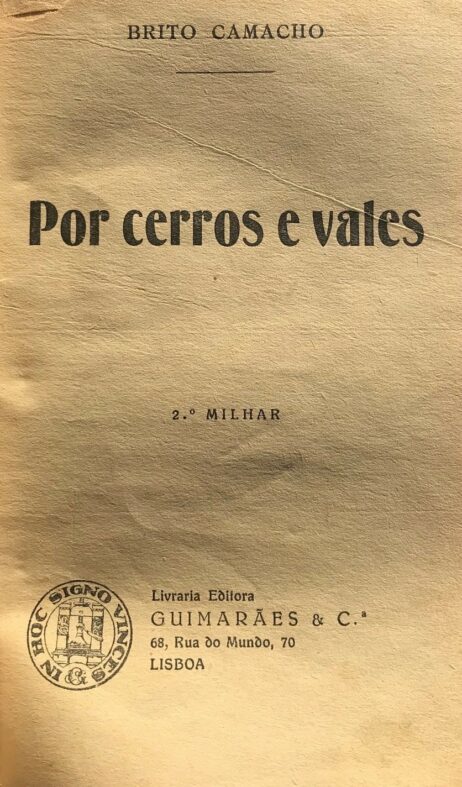 Por cerros e vales
